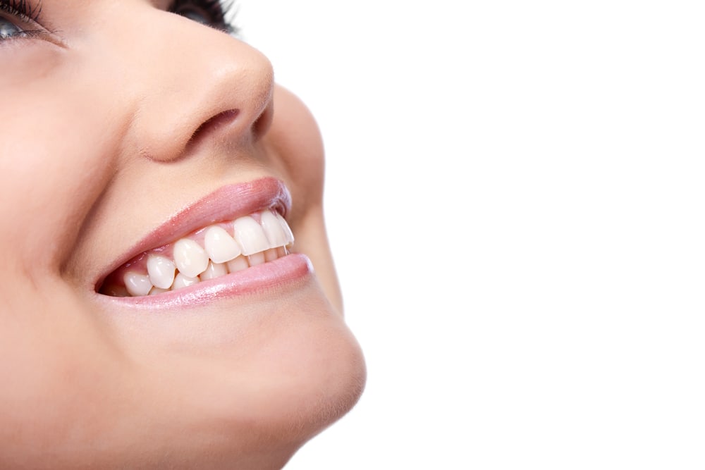 Teeth Whitening 101: Your Comprehensive Guide to a Dazzling Smile